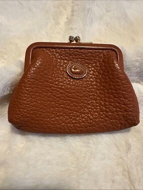 Vintage Dooney & Bourke AWL Leather Kiss-Lock Coin Purse